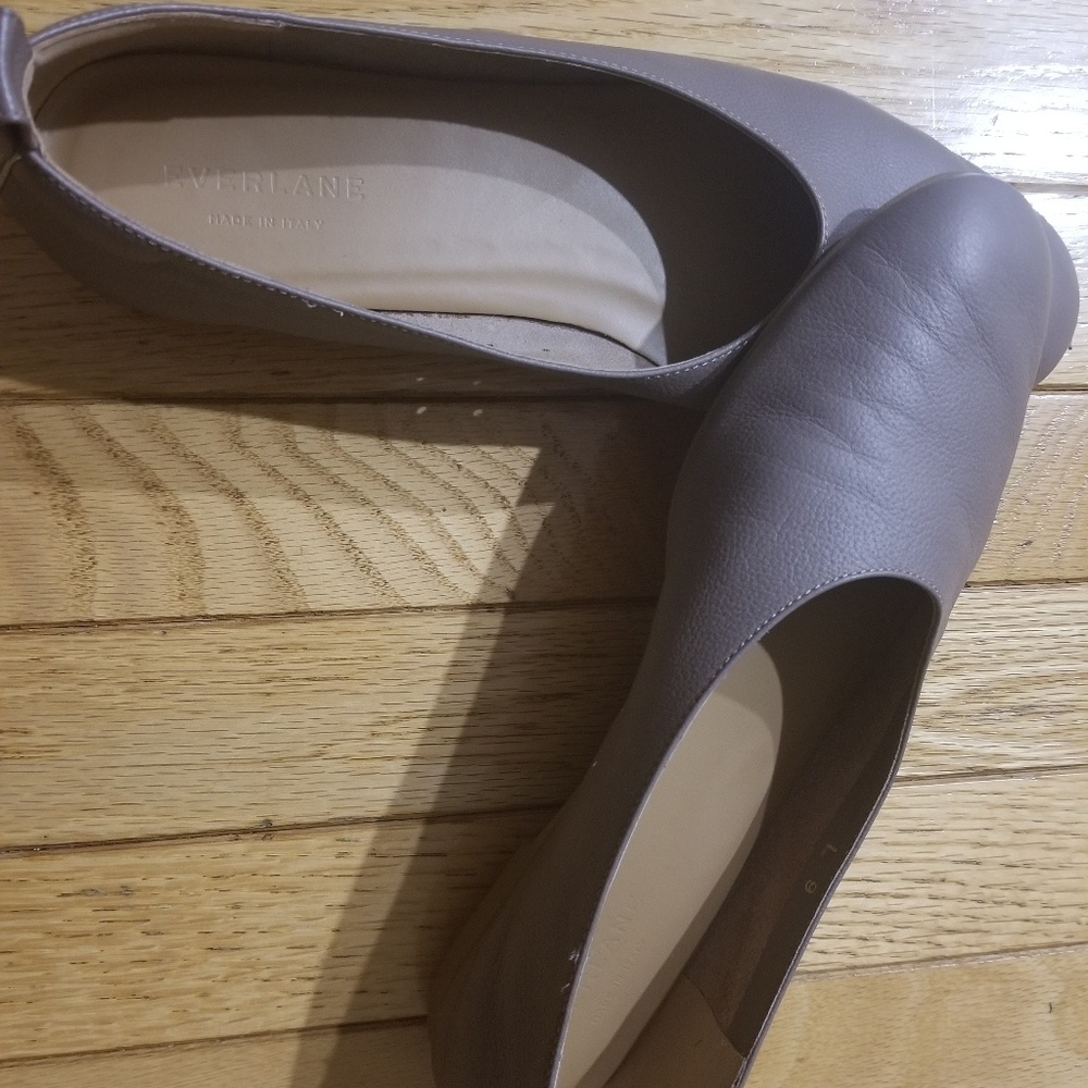 Everlane Day Glove Mocha Flats Size 9